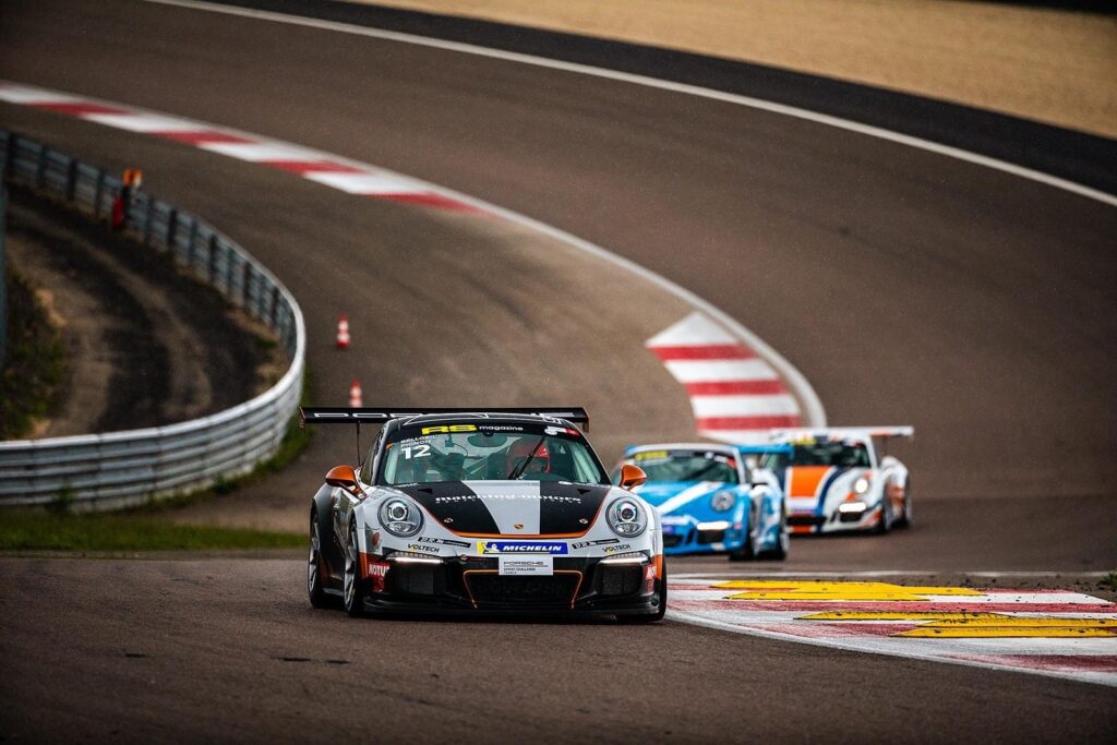 Covering porsche cup 991 phase 1